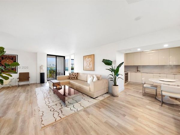 9 Island Ave , Unit 702, Miami Beach, FL 33139