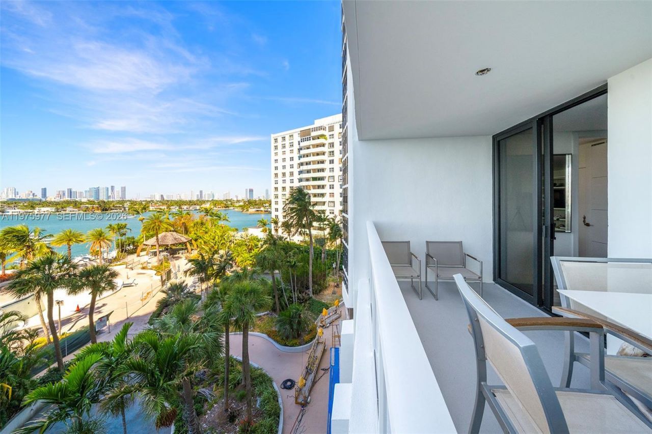 9 Island Ave , Unit 702, Miami Beach, FL 33139 Photo