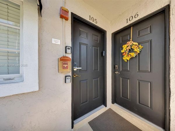 4040 Crystal Lake Dr, Unit 105, Deerfield Beach, FL 33064