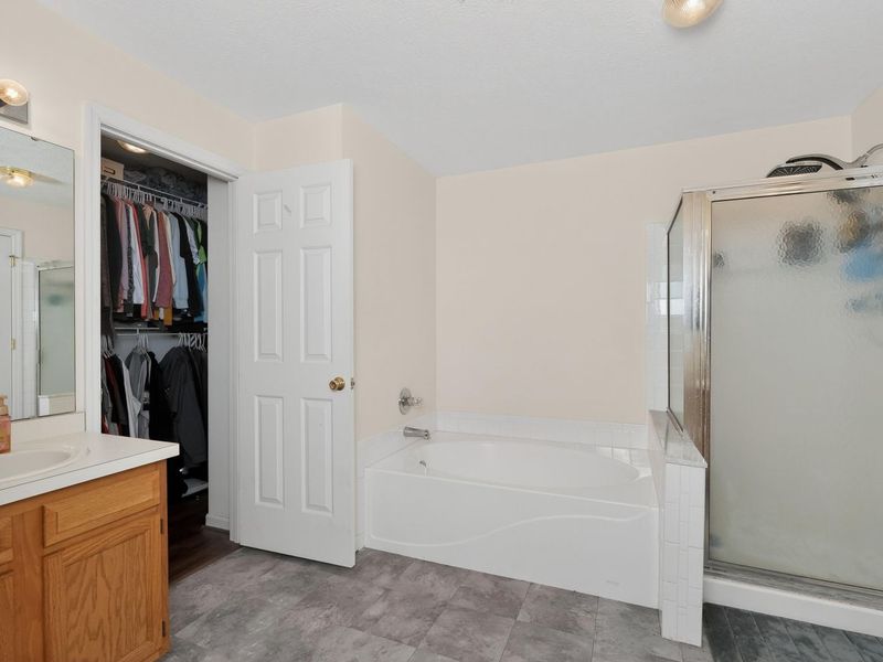 7075 Glen Kerry Court, Florence, KY 41042 Photo 11