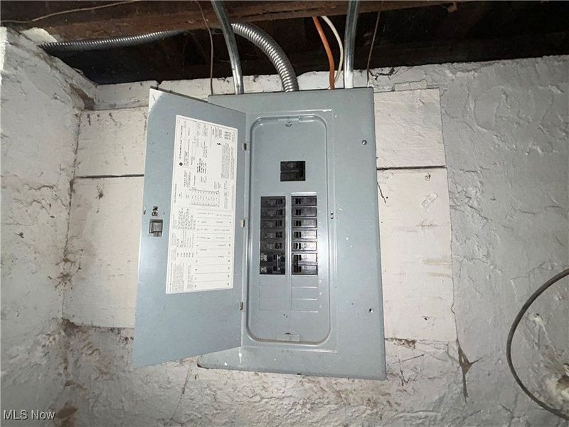 2806 Woodbridge Avenue, Cleveland, OH 44109 Photo 31