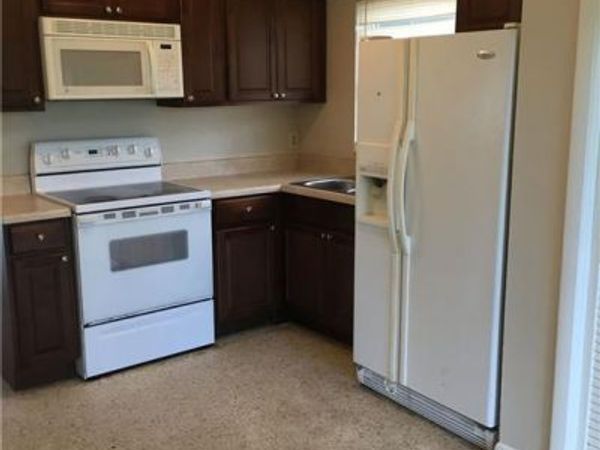 912 San Remo AVE , NAPLES, FL 34104