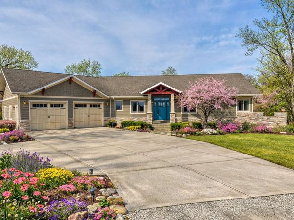 941 N 2150th Road , Ottawa, IL 61348