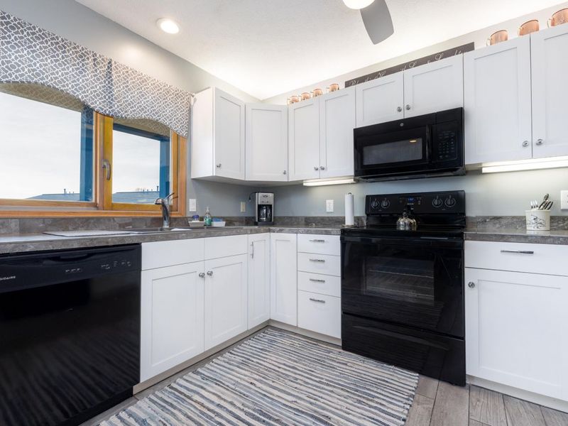 241 Chase Avenue, Unit B4, Russells Point, OH 43348 Photo 11