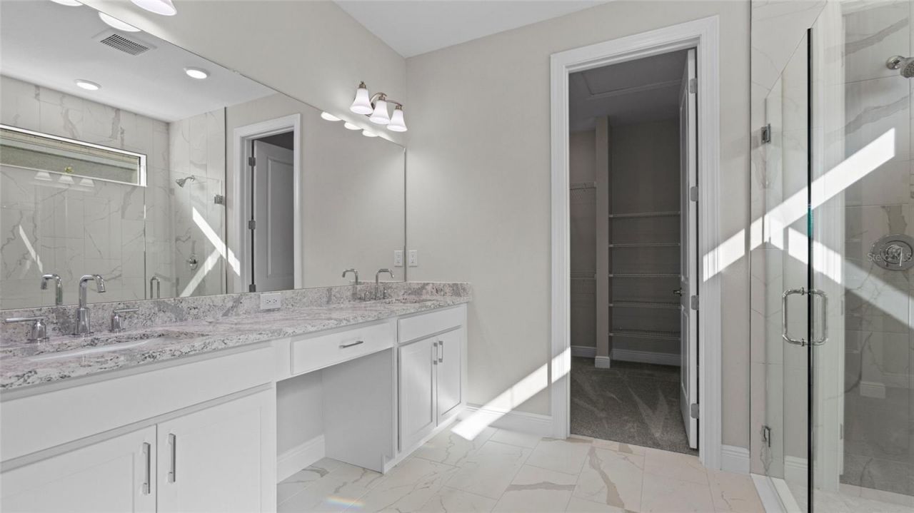 18075 Cresswind Terrace, Lakewood Ranch, FL 34211 Photo