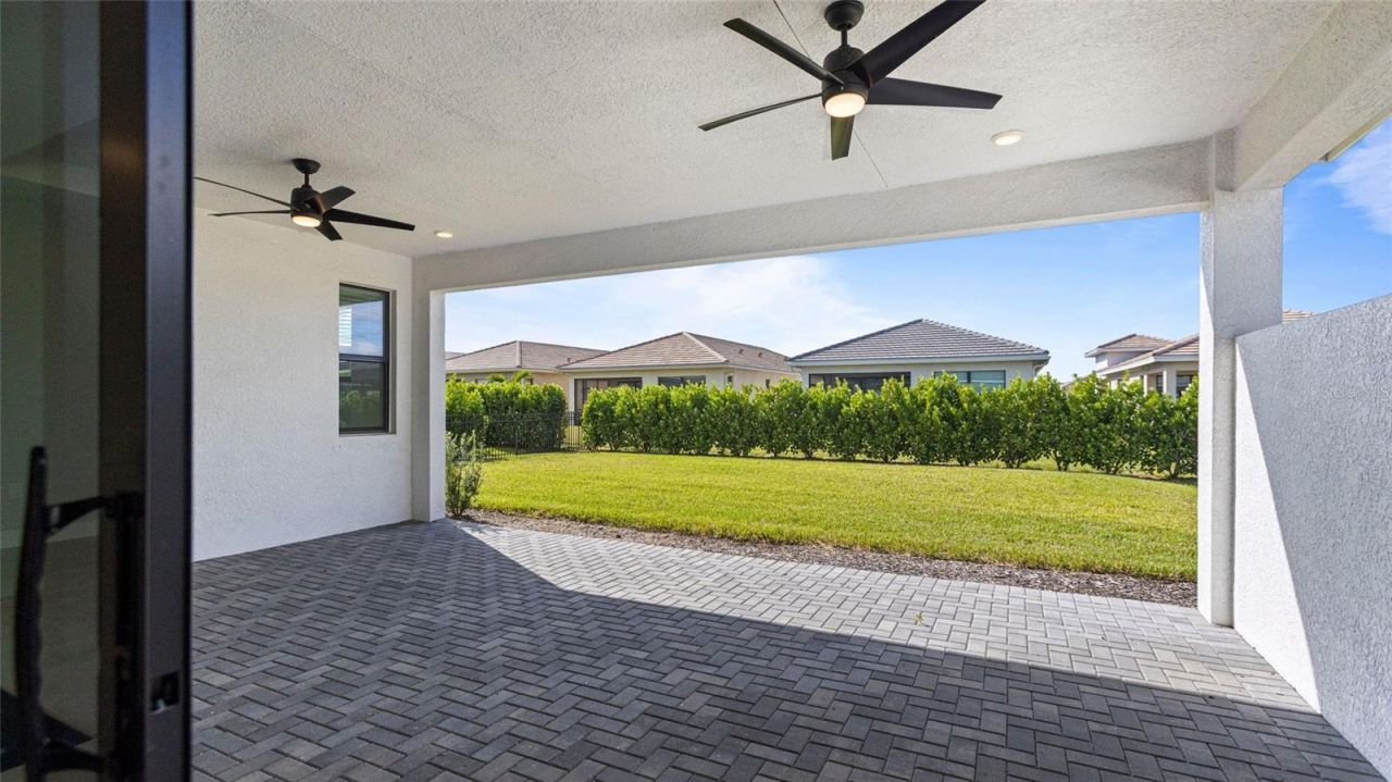 18075 Cresswind Terrace, Lakewood Ranch, FL 34211 Photo