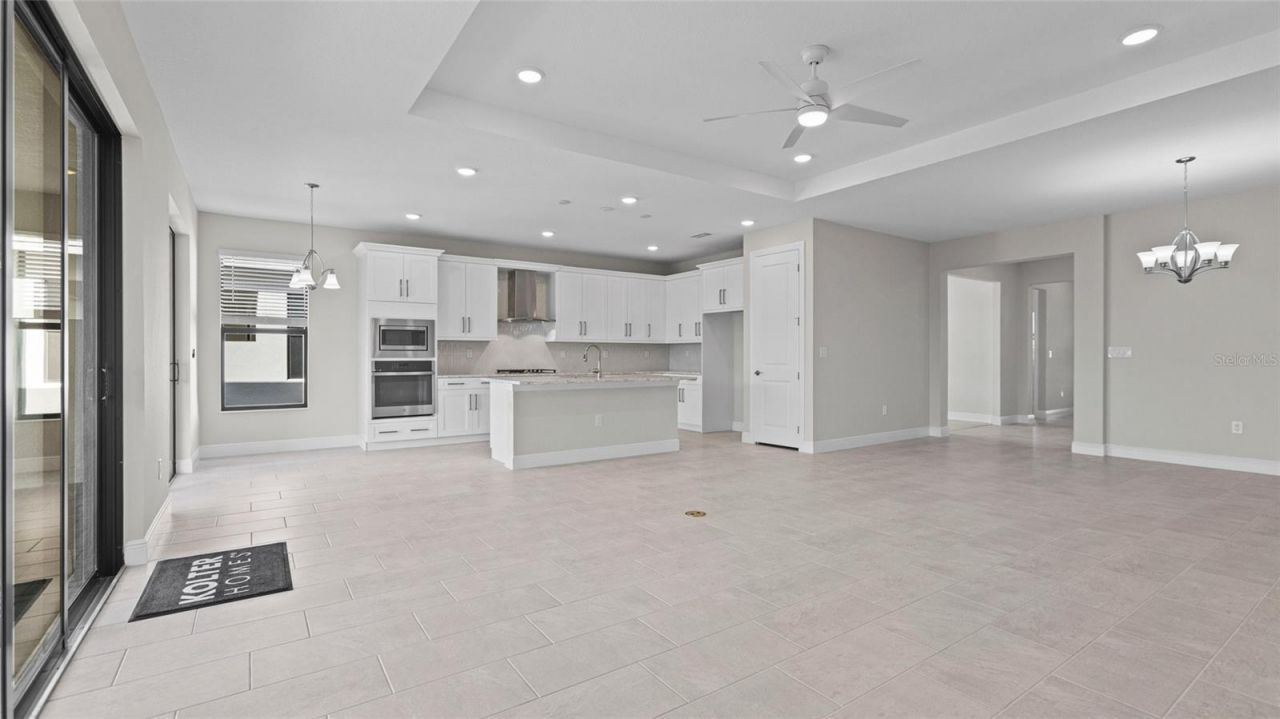 18075 Cresswind Terrace, Lakewood Ranch, FL 34211 Photo