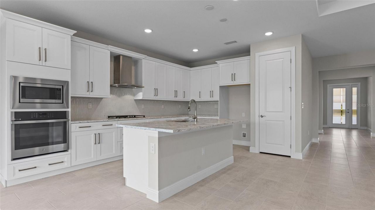 18075 Cresswind Terrace, Lakewood Ranch, FL 34211 Photo