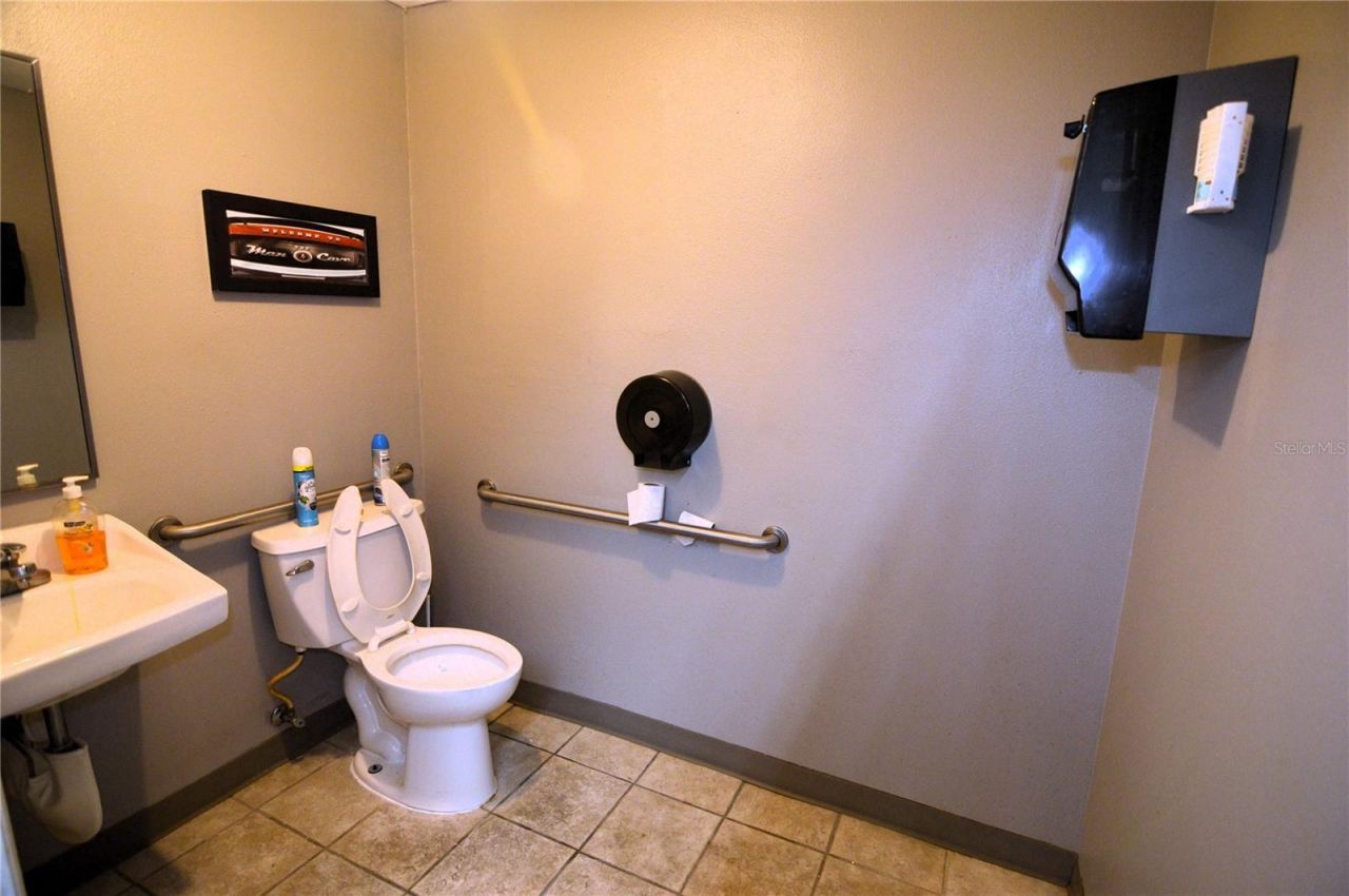 5500 6th Street , Zephyrhills, FL 33542 Photo