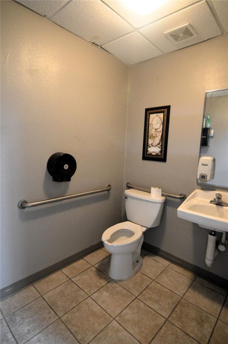 5500 6th Street , Zephyrhills, FL 33542 Photo