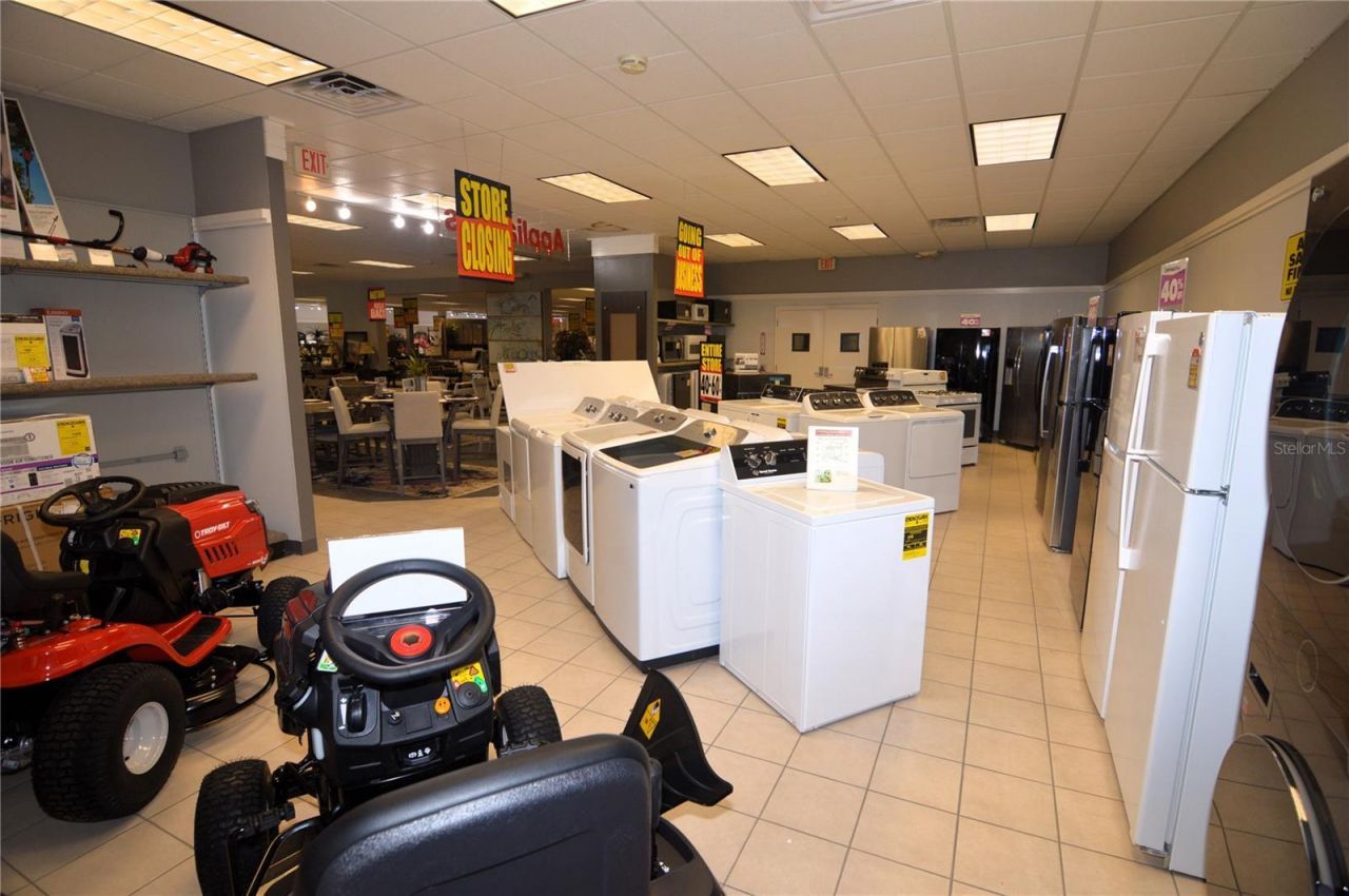 5500 6th Street , Zephyrhills, FL 33542 Photo