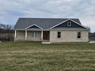 174 Bedford Way, Cynthiana, KY 41031