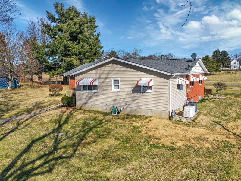 4315 Brook Road NW, Lancaster, OH 43130 Photo 54