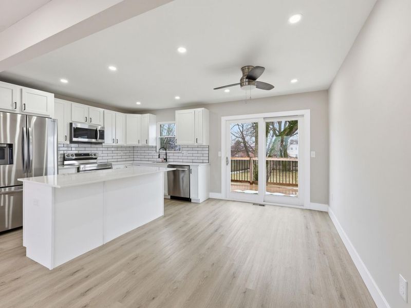 299 Lombard Road , Columbus, OH 43228 Photo 11