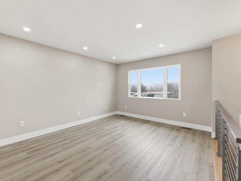 299 Lombard Road , Columbus, OH 43228 Photo 14