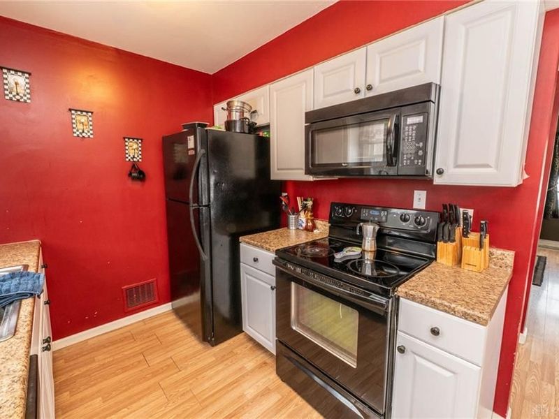 1222 Oakhill Avenue, Fairborn, OH 45324 Photo 3