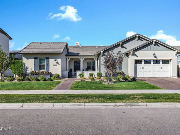 3484 E BLOOMFIELD Parkway, Gilbert, AZ 85296