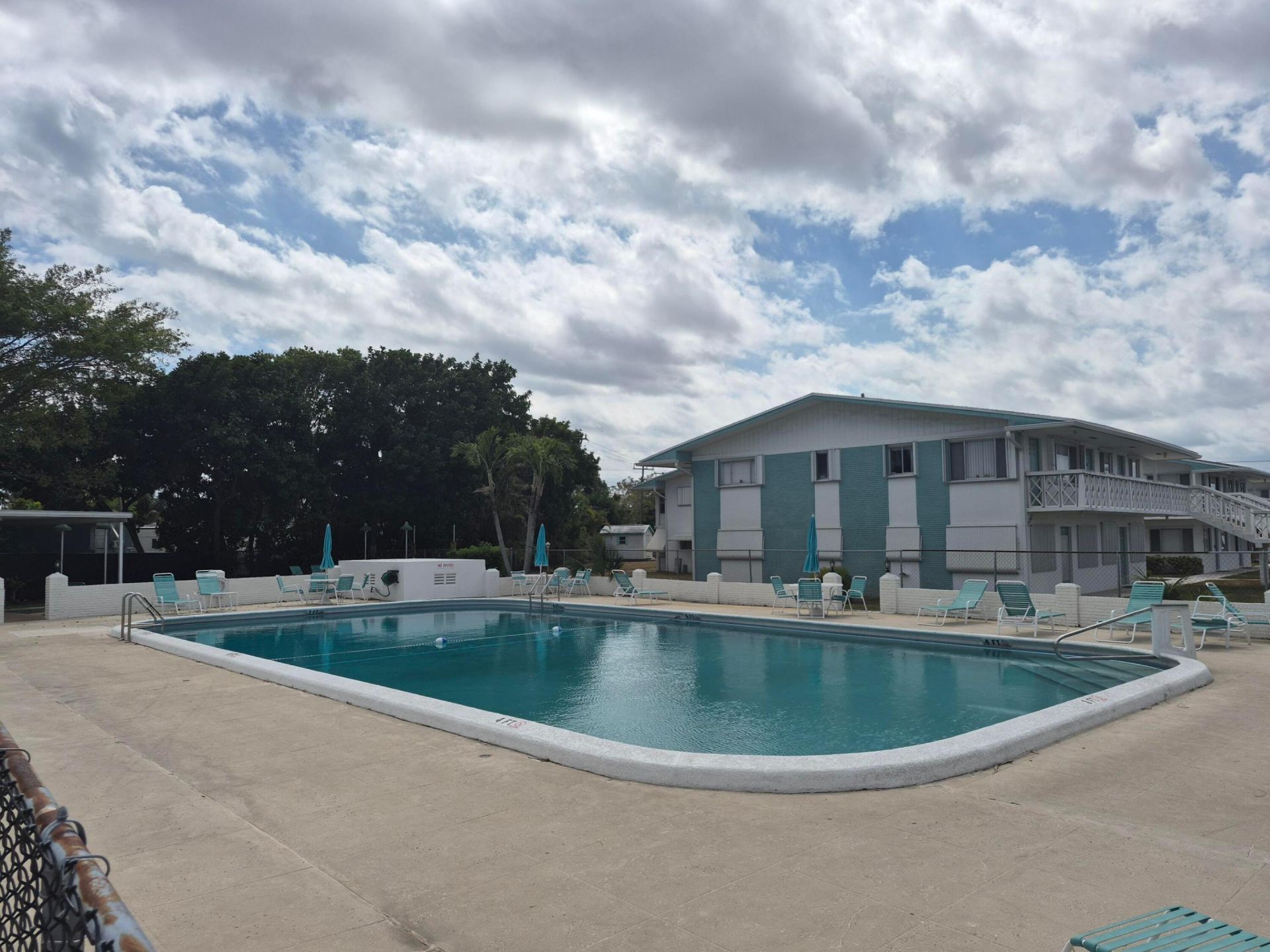 2286 Lake Osborne Drive, Unit 16, Lake Worth Beach, FL 33461 Photo