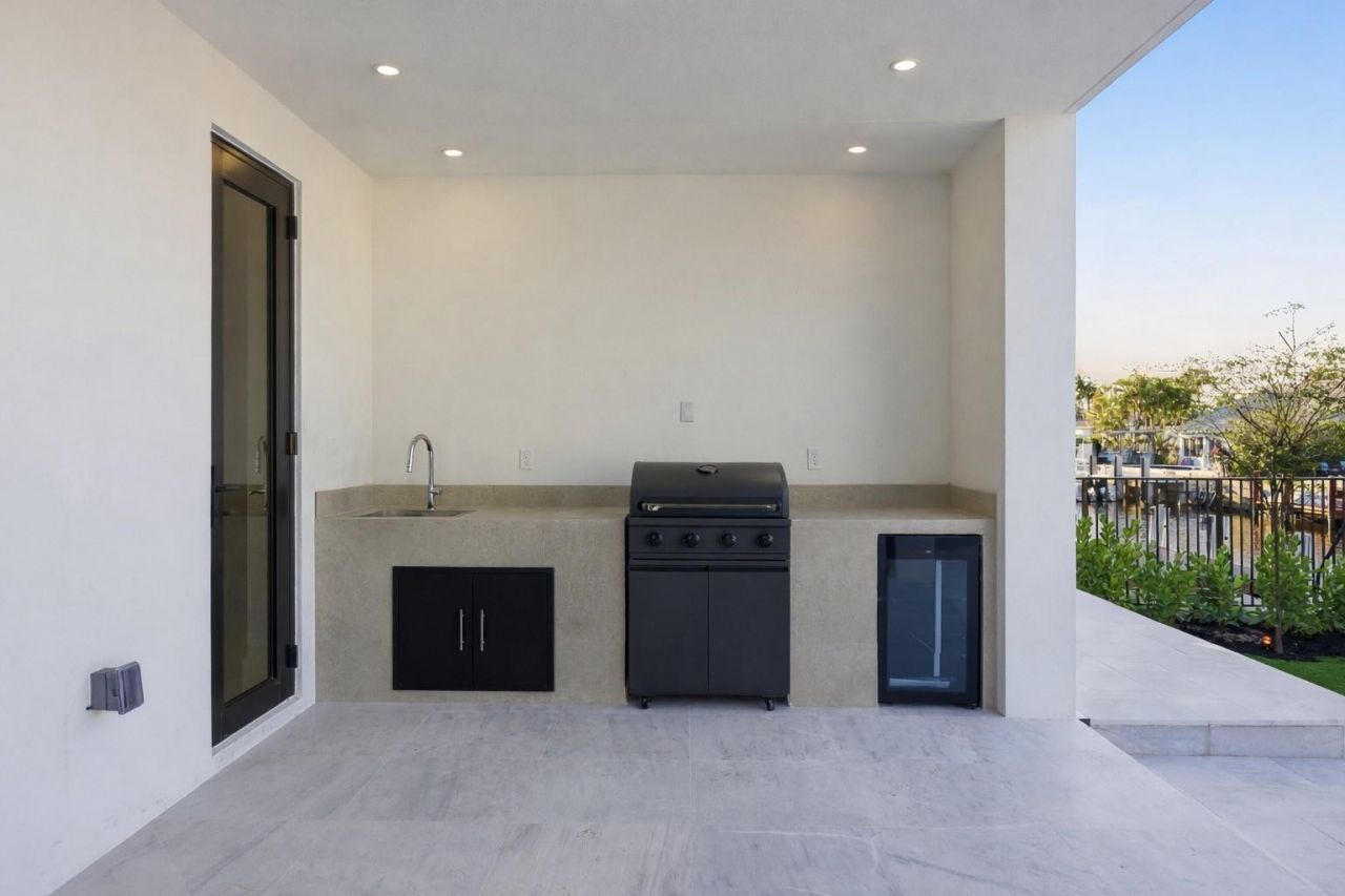 1113 Avocado Isle, Fort Lauderdale, FL 33315 Photo