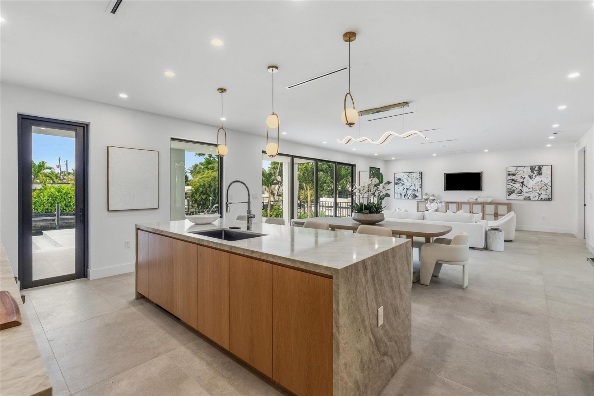 1113 Avocado Isle, Fort Lauderdale, FL 33315 Photo