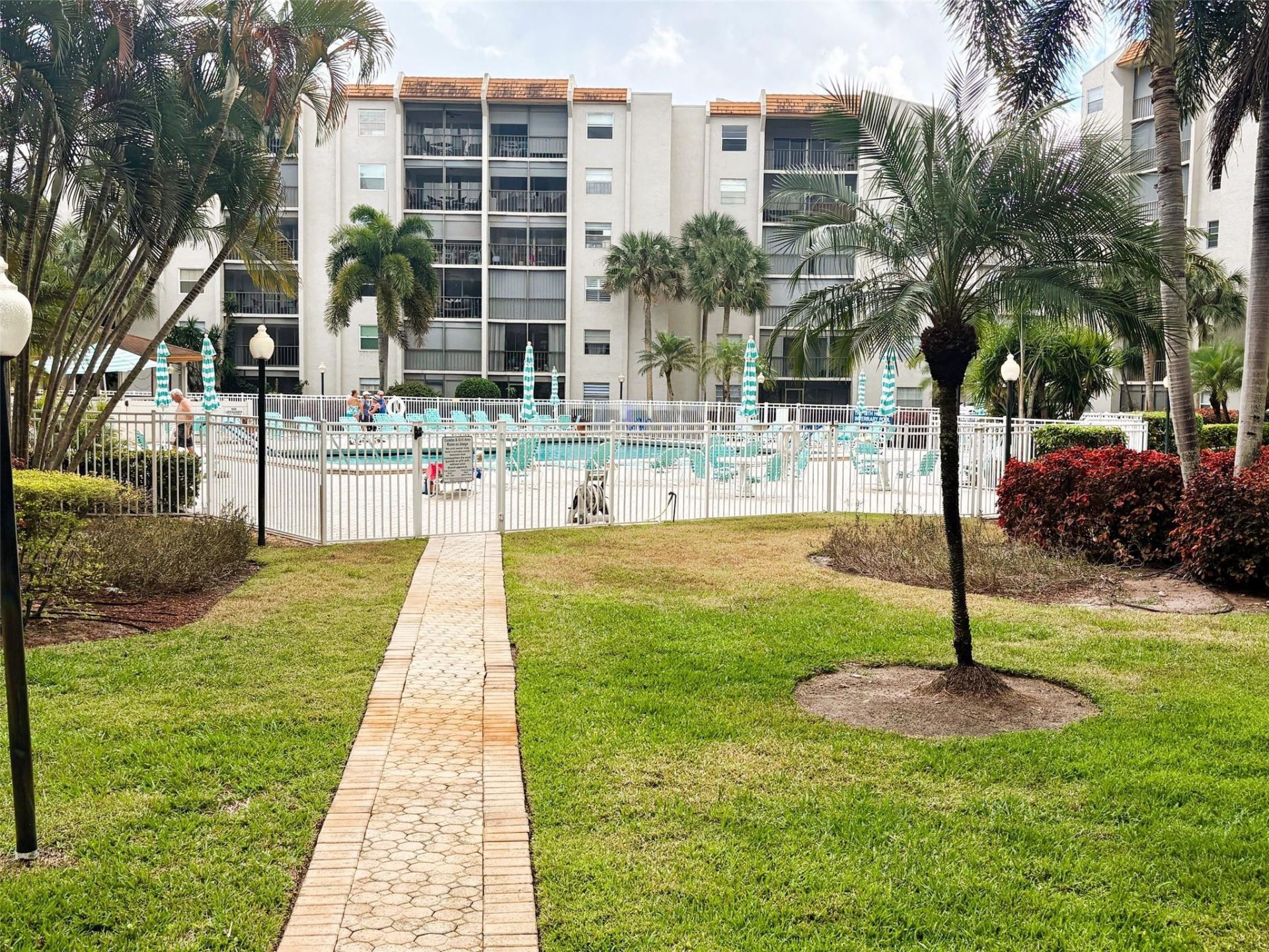 3940 Inverrary Boulevard, Unit 701a, Lauderhill, FL 33319 Photo