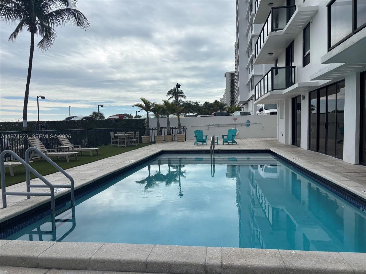 5845 Collins Ave , Unit 106, Miami Beach, FL 33140 Photo
