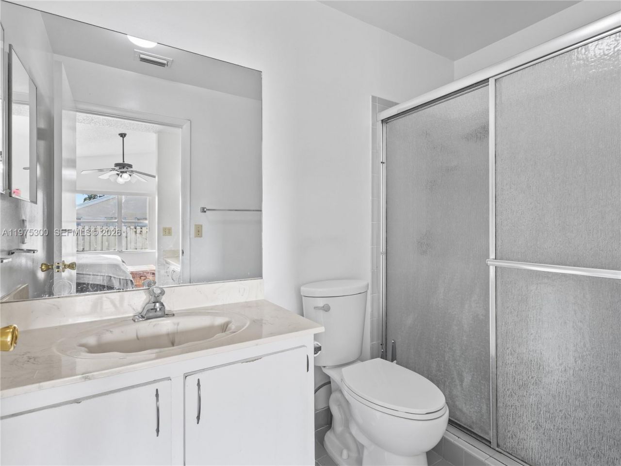 216 W Riverbend Dr , Sunrise, FL 33326 Photo