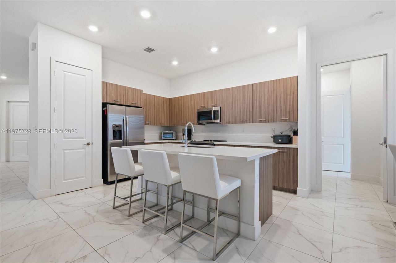 4409 SW 173rd Ave, Miramar, FL 33029 Photo