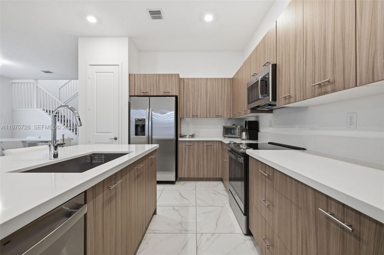 4409 SW 173rd Ave, Miramar, FL 33029 Photo