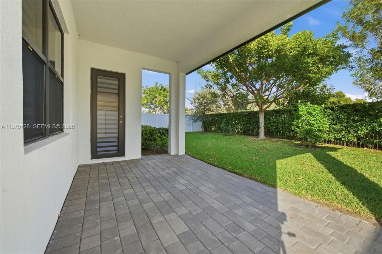 4409 SW 173rd Ave, Miramar, FL 33029 Photo