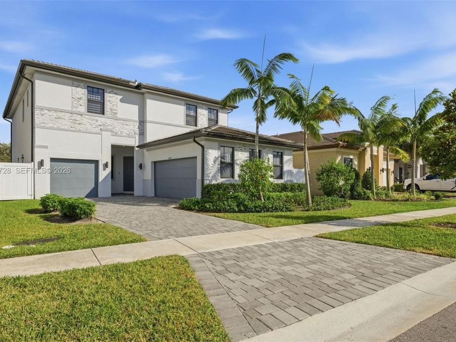 Property Image 5