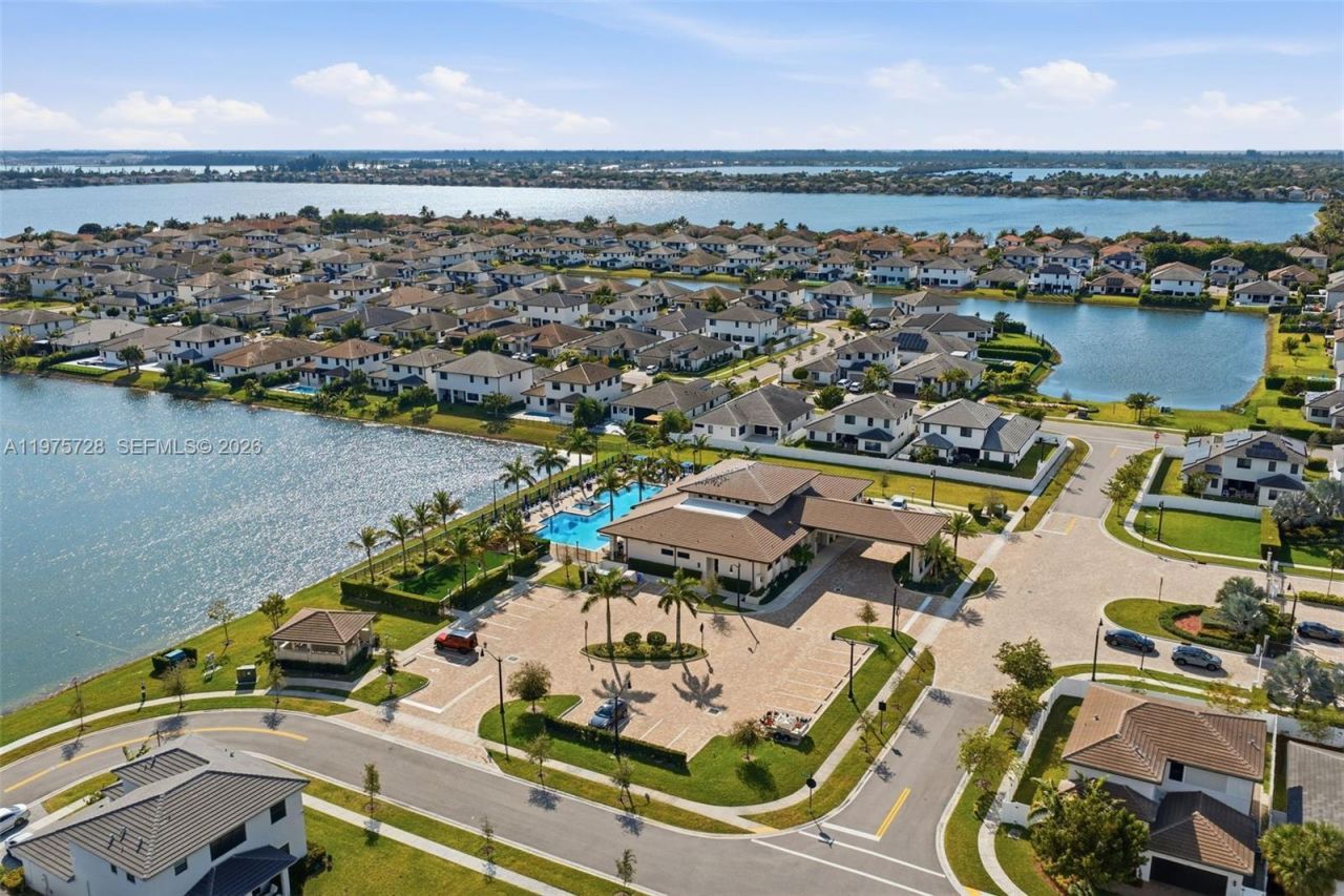 4409 SW 173rd Ave, Miramar, FL 33029 Photo