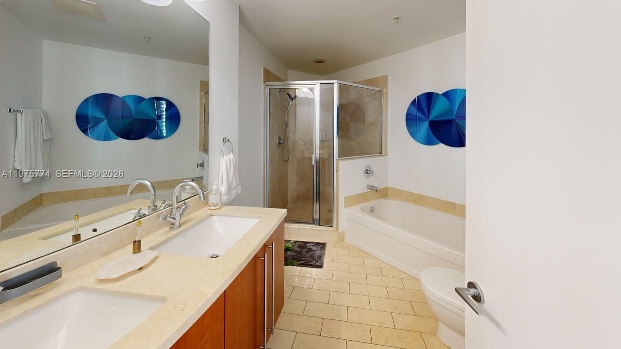 79 SW 12th St , Unit 2206-S, Miami, FL 33130 Photo