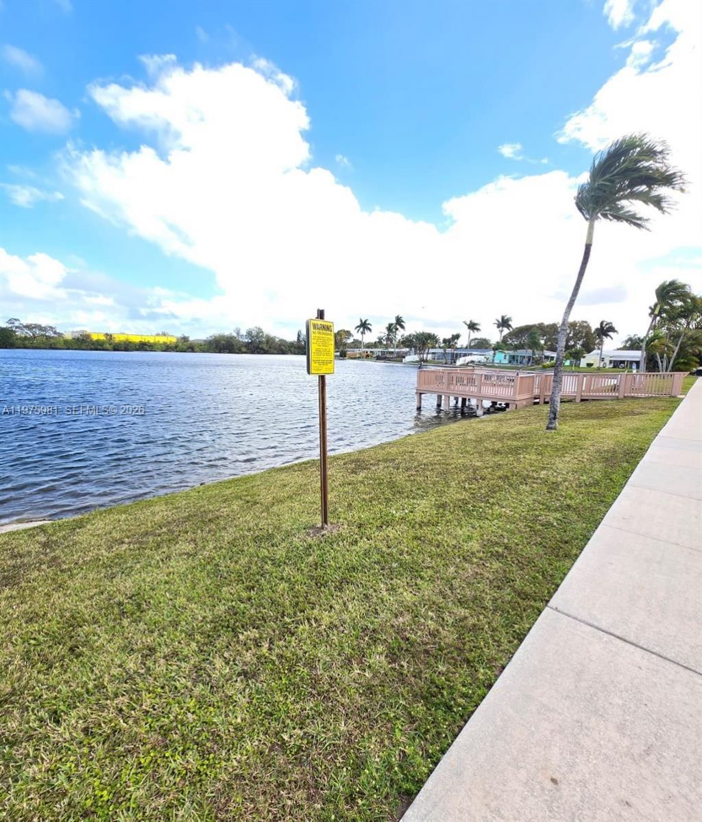 2309 Park Ln, Unit 116, Hollywood, FL 33021 Photo