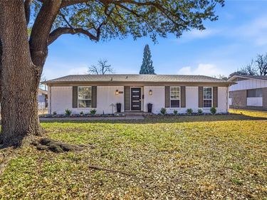 8142 Clear Springs Road, Dallas, TX 75240