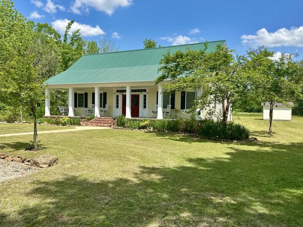 130 Clayton Road, Ecru, MS 38841