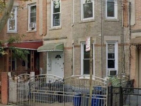 272 Nichols Avenue , Brooklyn, NY 11208