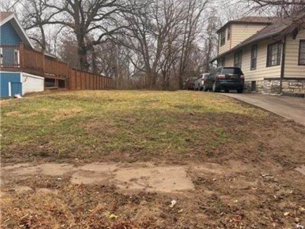 7205 Bellefontaine Avenue, Kansas City, MO 64132