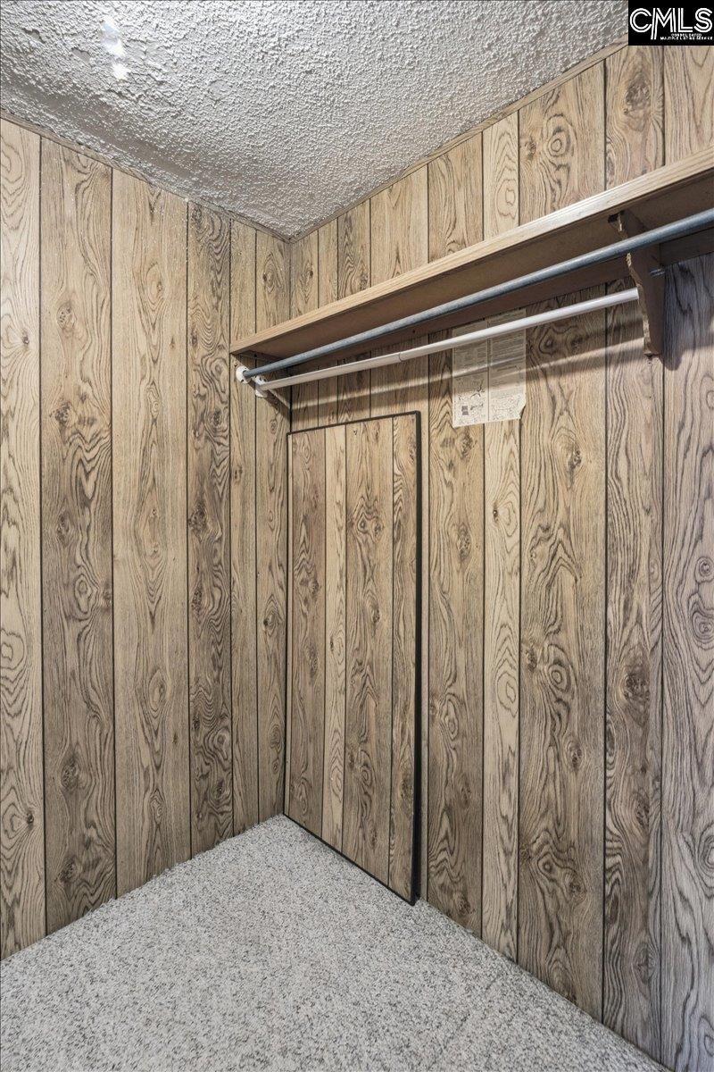 1400 Toms Creek Road  Photo 15