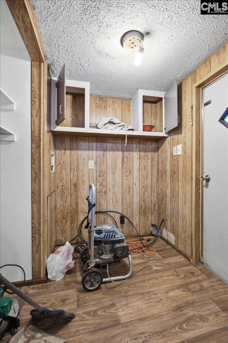 1400 Toms Creek Road  Photo 18