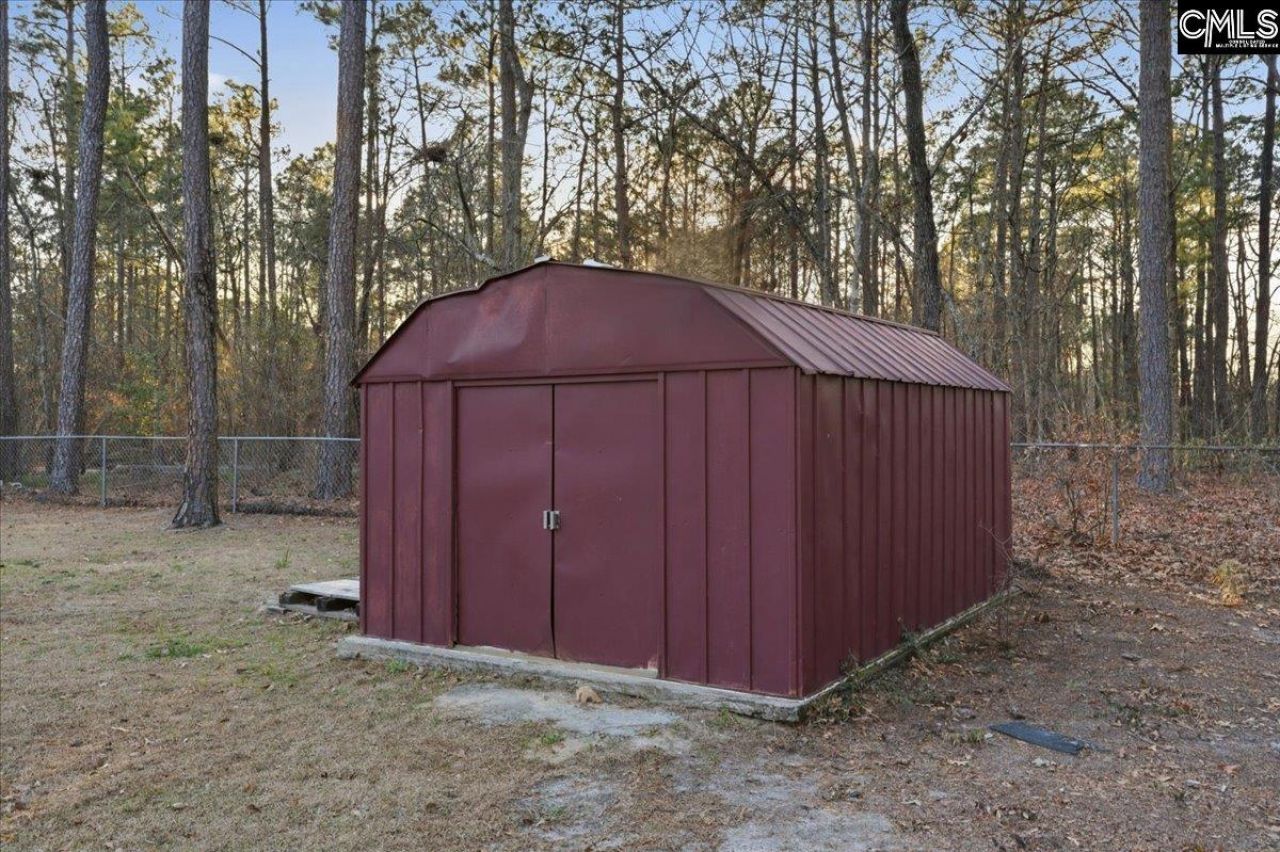 1400 Toms Creek Road  Photo 23