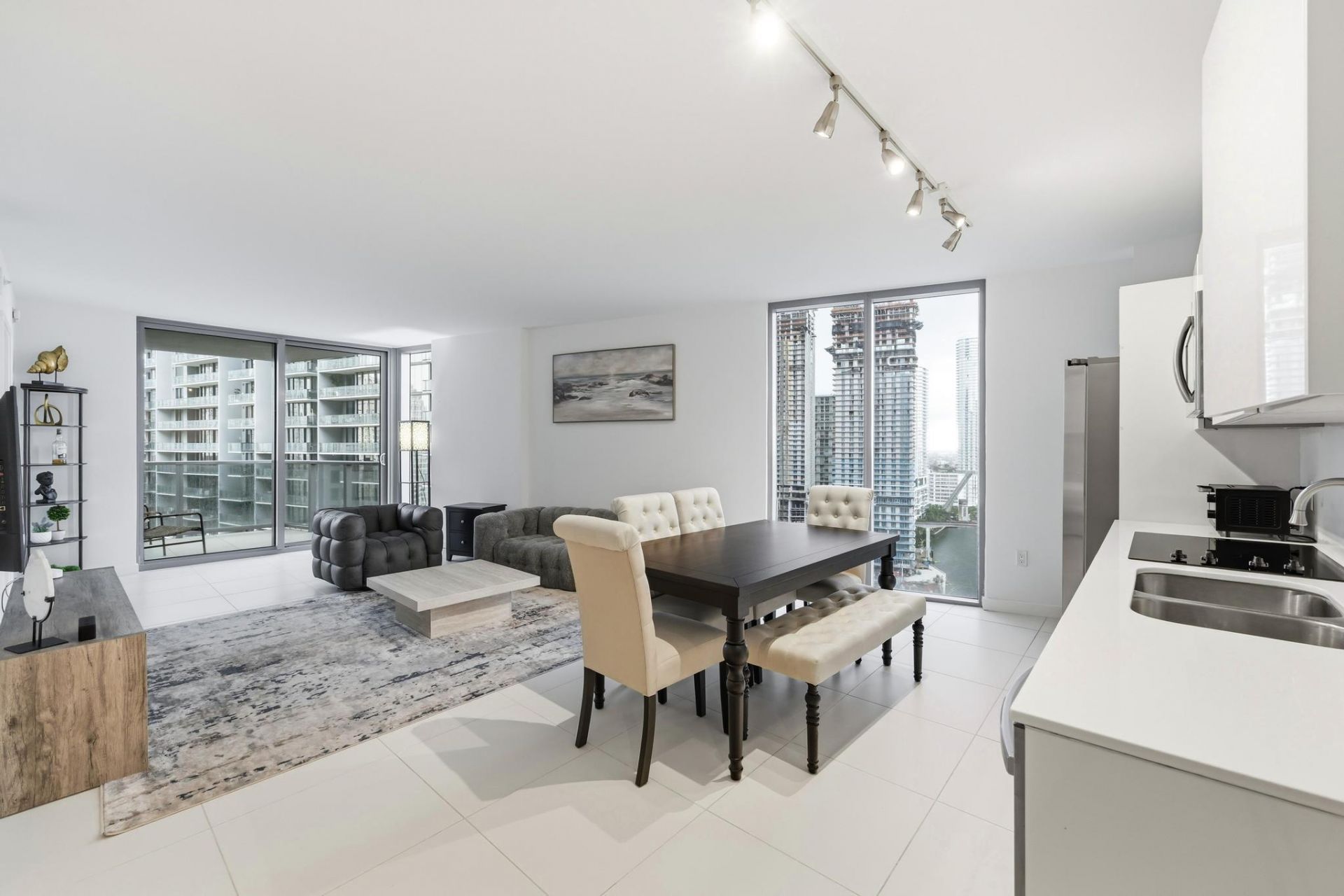 31 SE 6th Street, Unit 2601, Miami, FL 33131 Photo