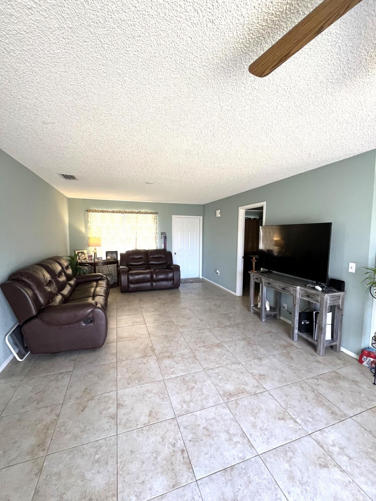 2397 SE West Blackwell Drive, Port Saint Lucie, FL 34952 Photo