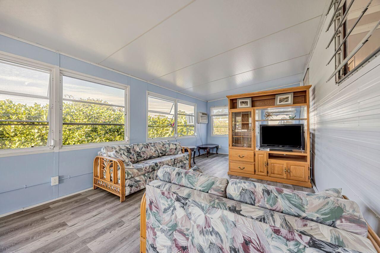 14556 Glenview Drive, Delray Beach, FL 33445 Photo