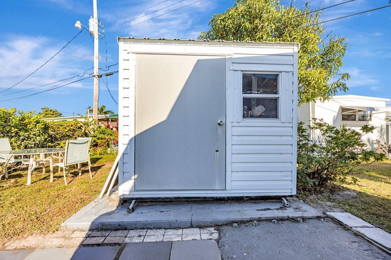 14556 Glenview Drive, Delray Beach, FL 33445 Photo