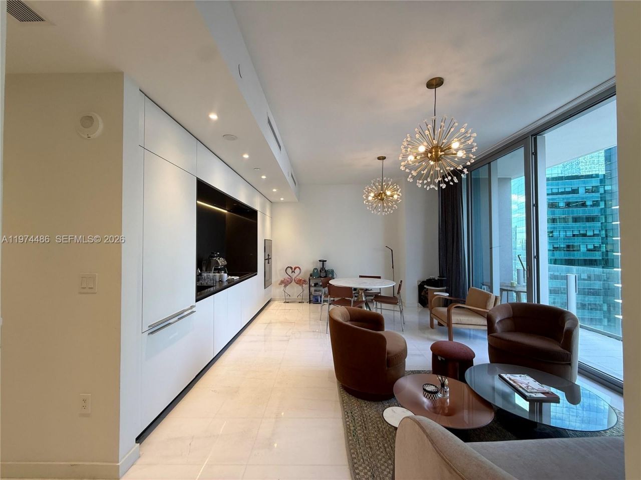 300 Biscayne Blvd Way , Unit 3908, Miami, FL 33131 Photo