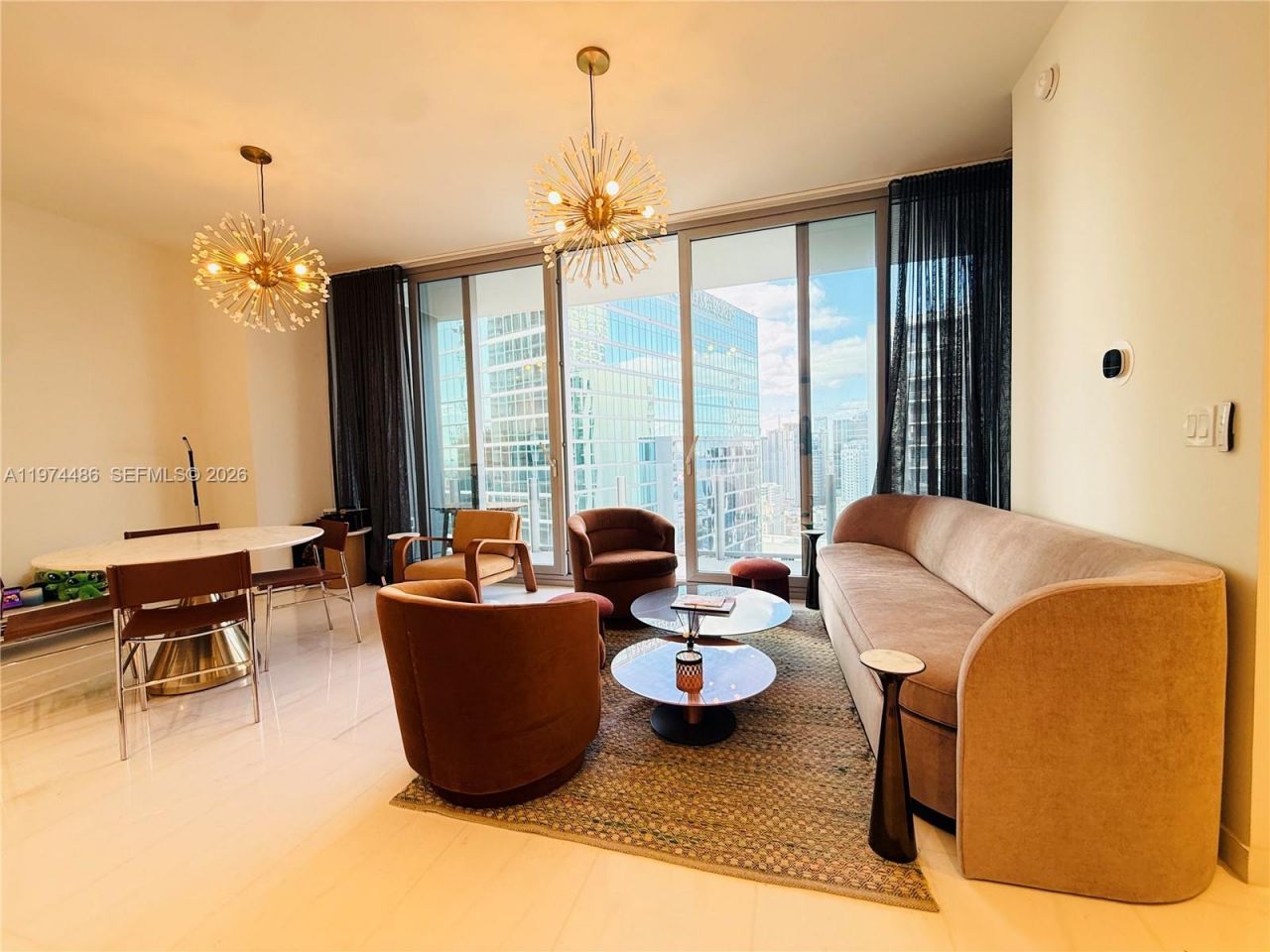 300 Biscayne Blvd Way , Unit 3908, Miami, FL 33131 Photo