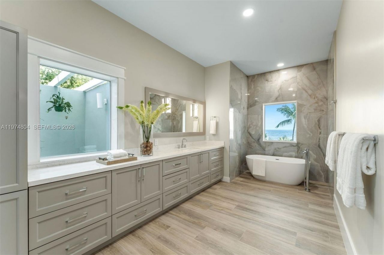 88351 Old Hwy, Islamorada, FL 33070 Photo