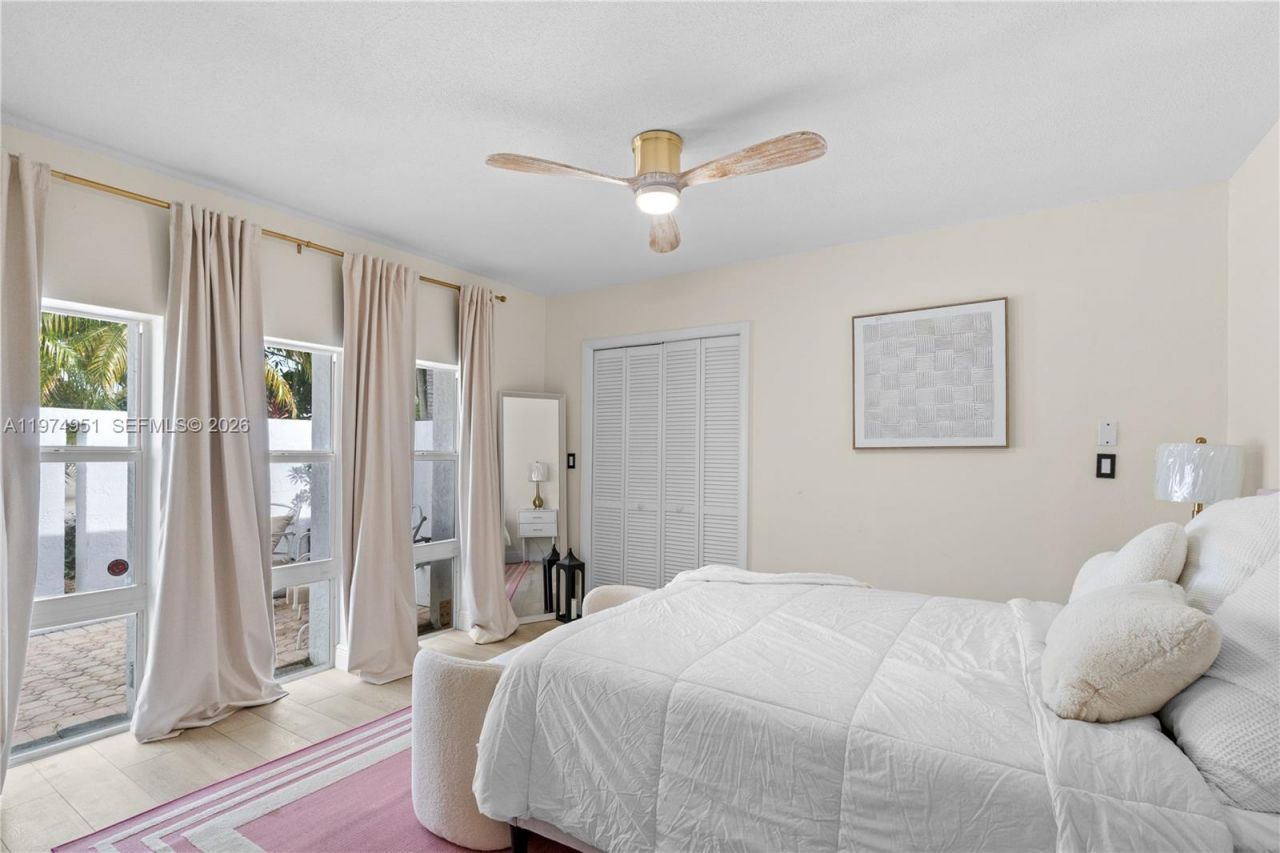 5706 Guava Dr, Tamarac, FL 33319 Photo