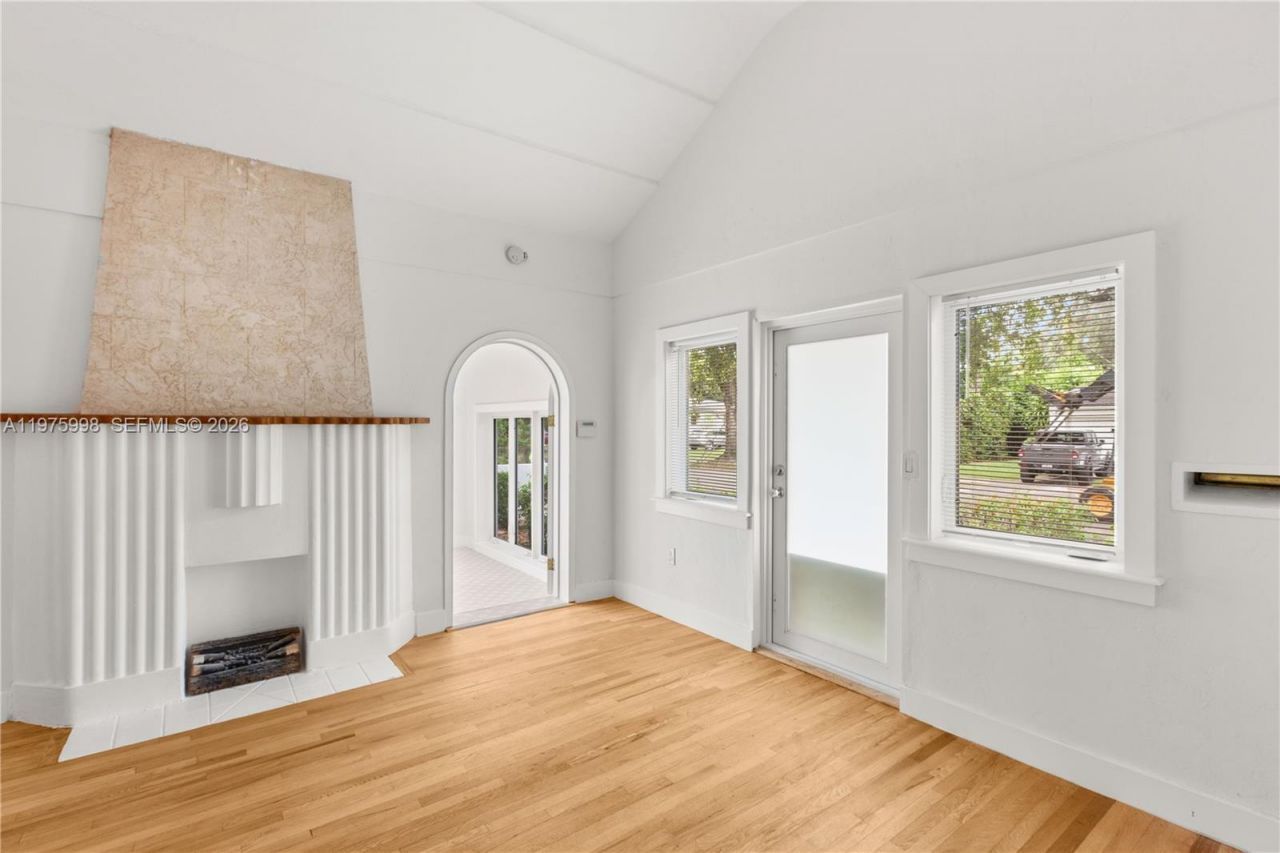 1222 Genoa St, Coral Gables, FL 33134 Photo